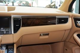 2014款保时捷Macan