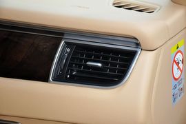 2014款保时捷Macan