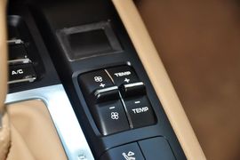 2014款保时捷Macan