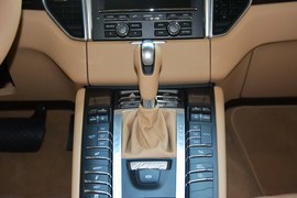 2014款保时捷Macan