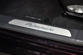 2014款保时捷Panamera