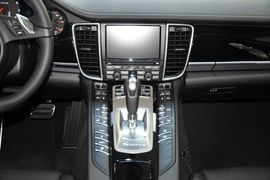 2014款保时捷Panamera