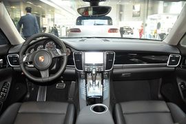 2014款保时捷Panamera