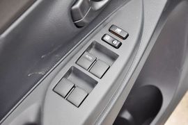 2014款丰田威驰1.5L自动智臻版