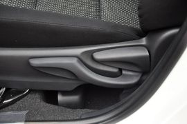 2014款丰田威驰1.5L自动智臻版