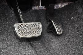 2014款丰田威驰1.5L自动智臻版