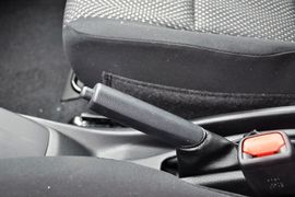 2014款丰田威驰1.5L自动智臻版