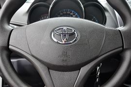 2014款丰田威驰1.5L自动智臻版