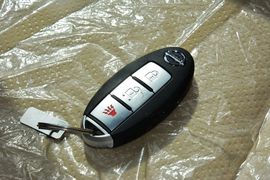2015款日产逍客2.0XL