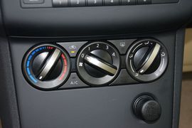 2015款日产逍客2.0XL
