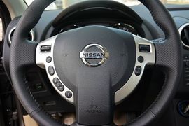 2015款日产逍客2.0XL