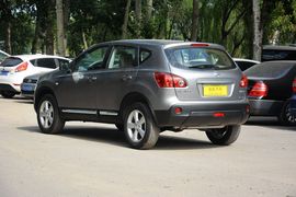 2015款日产逍客2.0XL