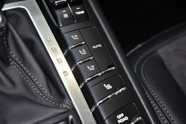 2014款保时捷Macan