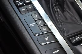 2014款保时捷Macan