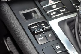 2014款保时捷Macan