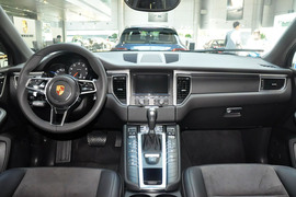 2014款保时捷Macan