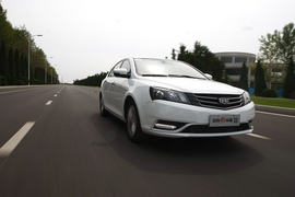 2014款吉利新帝豪试驾