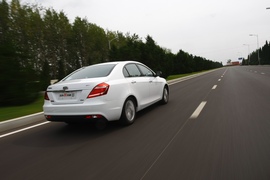 2014款吉利新帝豪试驾