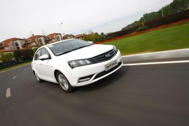 2014款吉利新帝豪试驾