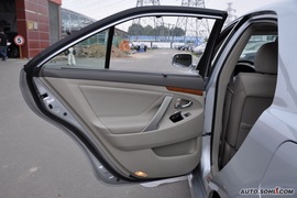 2010款丰田凯美瑞运动版到店实拍