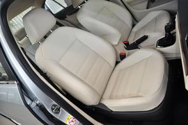 2013款大众朗逸1.4TSI