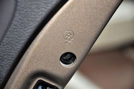 2014款大众速腾1.6L手动舒适型