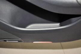 2014款大众速腾1.6L手动舒适型
