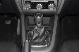 2014款大众速腾1.6L手动舒适型