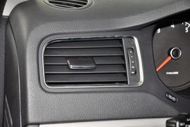 2014款大众速腾1.6L手动舒适型