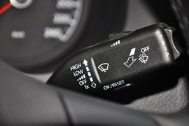 2014款大众速腾1.6L手动舒适型