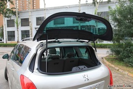 2009款标致308SW试驾
