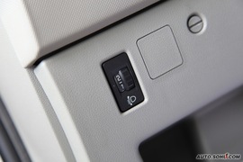 2009款标致308SW试驾