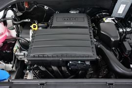 2015款大众捷达1.6L自动豪华型