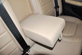 2015款大众捷达1.6L自动豪华型
