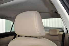 2015款大众捷达1.6L自动豪华型