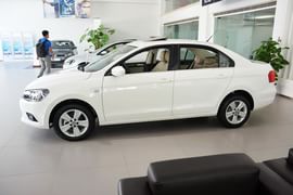 2015款大众捷达1.6L自动豪华型