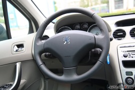 2009款标致308SW试驾