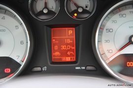 2009款标致308SW试驾