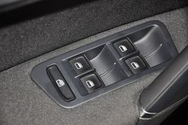 2015款大众高尔夫1.4TSI自动舒适型