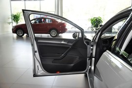 2015款大众高尔夫1.4TSI自动舒适型