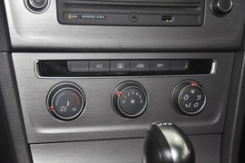 2015款大众高尔夫1.4TSI自动舒适型