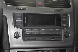 2015款大众高尔夫1.4TSI自动舒适型