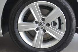 2015款大众高尔夫1.4TSI自动舒适型