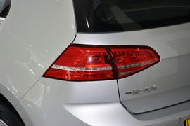 2015款大众高尔夫1.4TSI自动舒适型