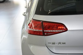 2015款大众高尔夫1.4TSI自动舒适型