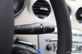 2009款标致308SW试驾