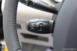 2009款标致308SW试驾
