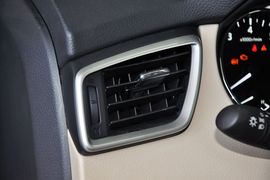 2014款日产奇骏2.0L