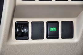 2014款日产奇骏2.0L