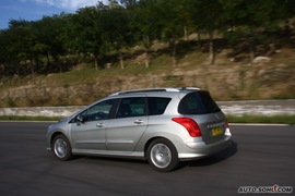 2009款标致308SW试驾